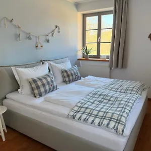 https://landgut-mosch.dresdenhotels.net
